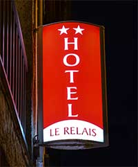 le-relais-panneau